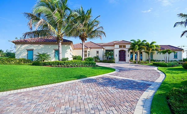 Best Decorative Driveway Paving in Siesta Acres, TX